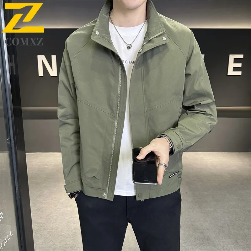 

COMXZ 2025 Mens Outdoor Hiking Jacket Loose Fit Hooded Lightweight Windbreaker Windproof Waterproof Casual Coat