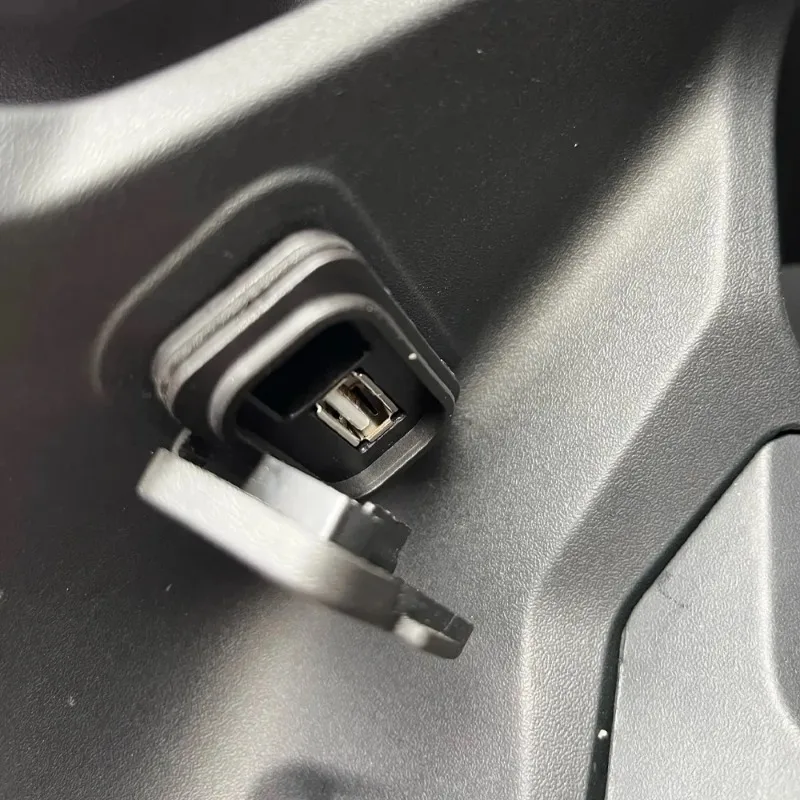 FOR 2023 CFMOTO 450SS 450SR 450NK Original Modified Pulse Connector USB Power Socket Waterproof