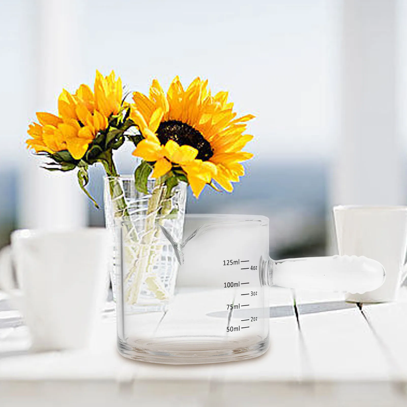 

Glass Coffee Measuring Cup Espresso Measuring Cup Anti-Scalding Milk Pitcher Spout Heat-Resistant Glass Pitcher for Coffee Syrup