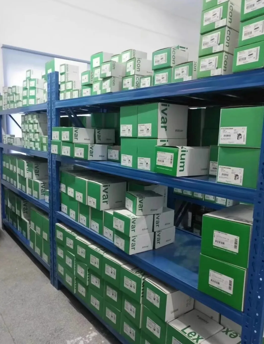 Layar Sentuh HMI Kapasitif 15 Inci Terbaru LMC058LF42 HMIST6400 HMIDT642 HMIDT732 HMIDT551 HMISTU855 HMIST6500 HMIST6600