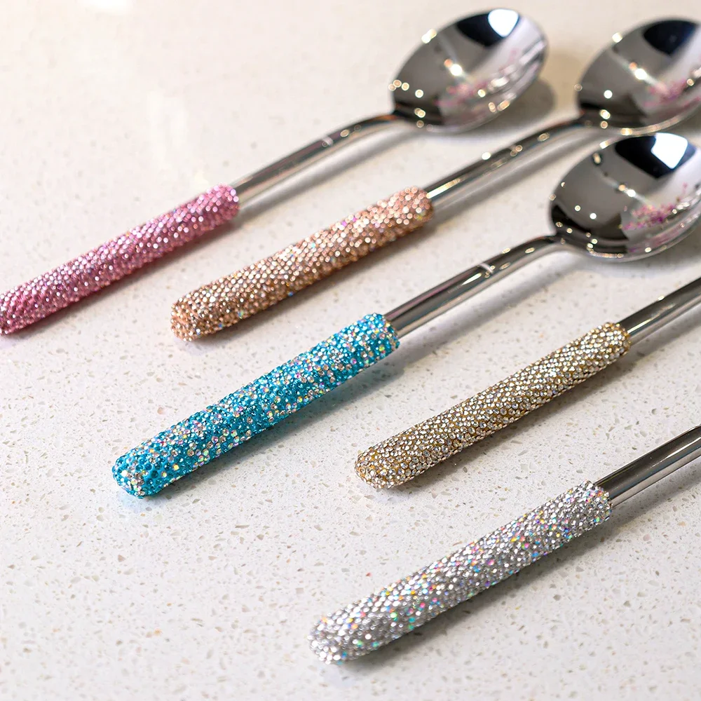 

Simple Diamond-inlaid Stainless Steel Spoon Creative Household Coffee Spoon Luxury Exquisite Kitchen Soup Spoon Dinnerware Sets