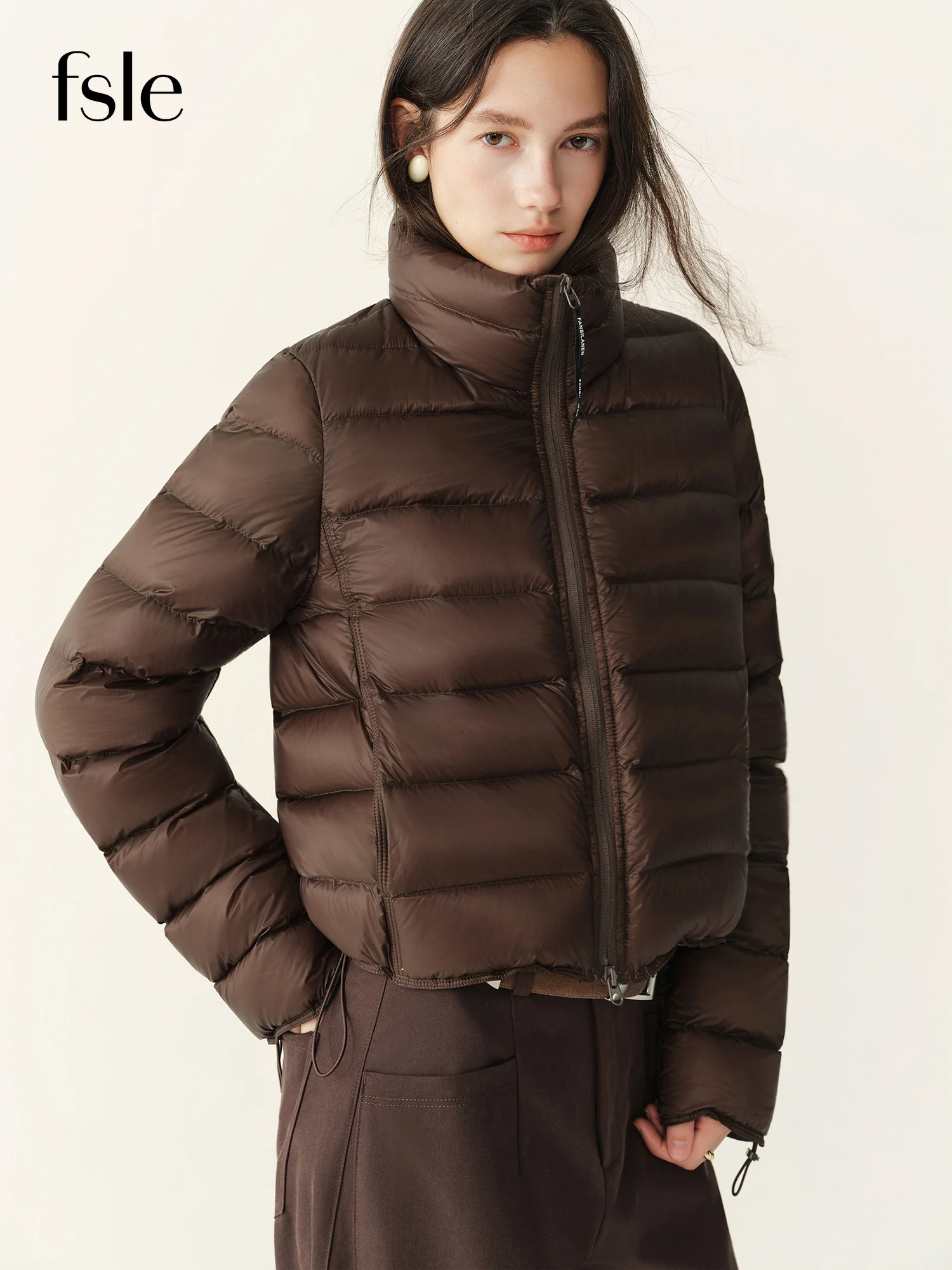 FSLE 2026 Winter New Light‑Warm Stand Collar Quilted Down Vest White Duck Down Sleeveless SlimFit Lightweight Layering Outerwear