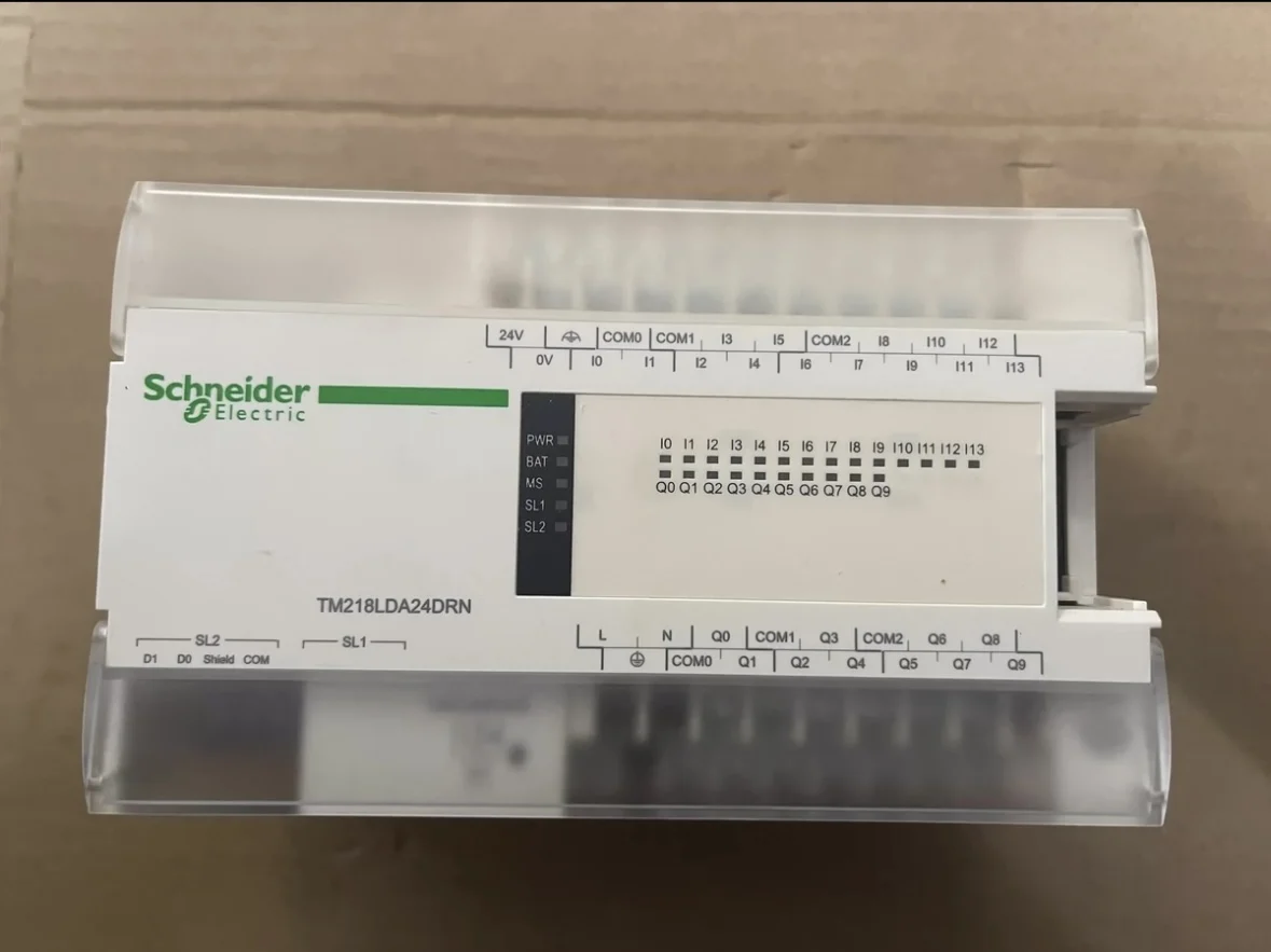 

Schneider PLC model TM218LDA24DRN used 90% new function test normal