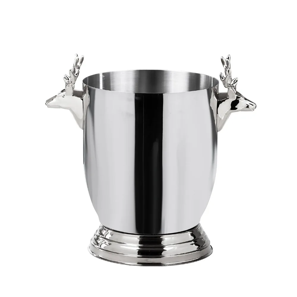 Champagne buckets, ice buckets, vintage red wine and foreign liquor barrels, barrels for holding ice cubes, beer barrels