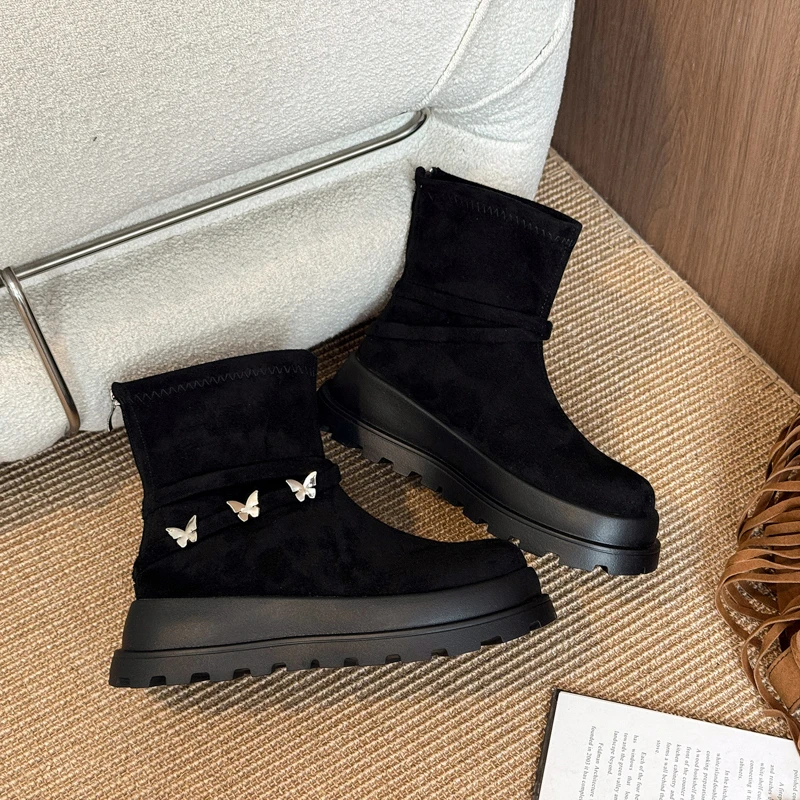 

Women's High-top Boots with Solid Leather Surface Wear-resistant and Anti-slip Large-sized Casual Versatile Autumn Wear Boots