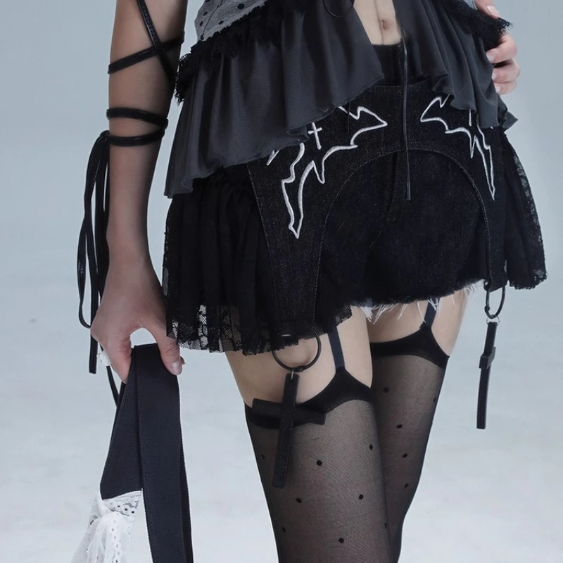 Original Design Black Lace Splicing Embroidered Women's Short Skirt Pants Punk Dark New Slimming Sweet Cool Denim Shorts Ladies