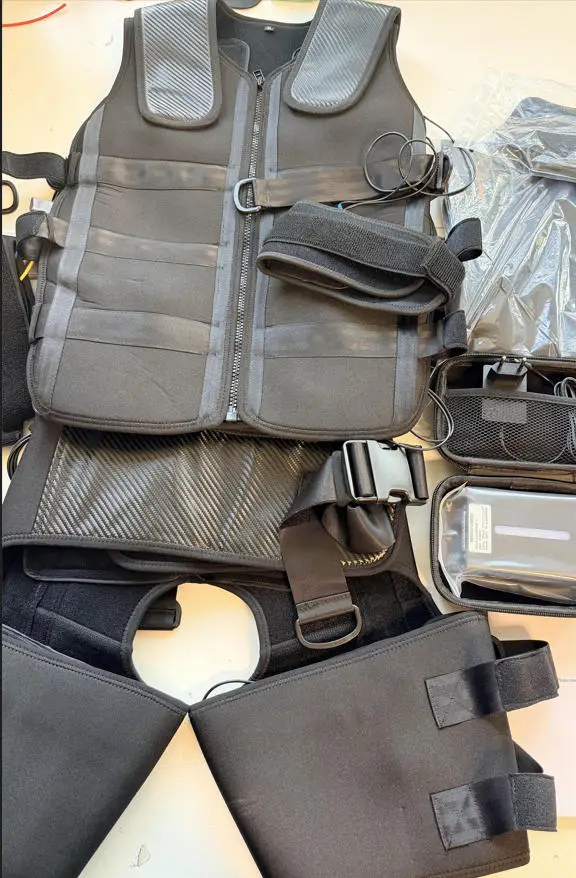 

New Launching Electro Myo Stimulation Gym Workout Water Spray Wet EMS Training Suit