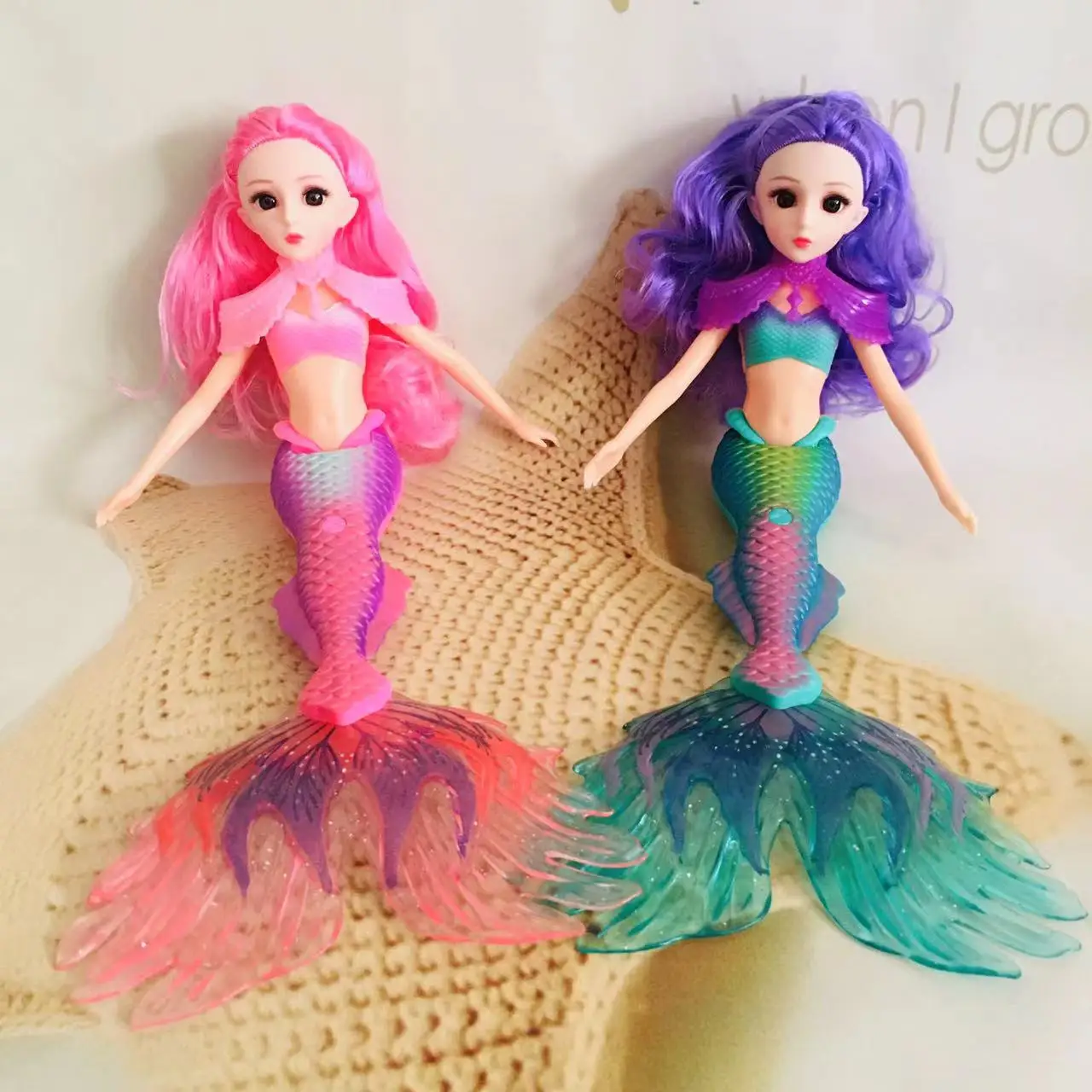 Fashion Glowing Mermaid Doll Colourful Fish Tail With Lights Music Toys Kids Toys For Girl Play House Toys Baby Dolls Present