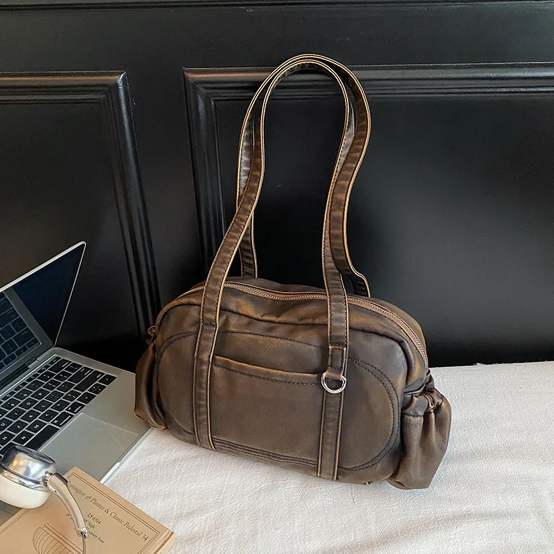 

2025 Autumn Winter Shoulder Bags For Women Soft Leather Large Capacity Commuter Handbags Fashionable Ladies Purse Handbags