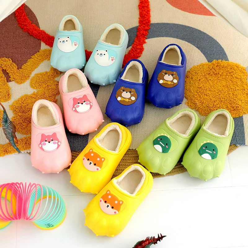 YISHEN-zapatos de algodón para niños y niñas, zapatillas de interior impermeables, para el hogar, Invierno