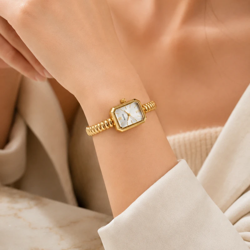 NAIDU Gouden Horloge voor Vrou - Jewelry Clasp Watches recensie en prijs