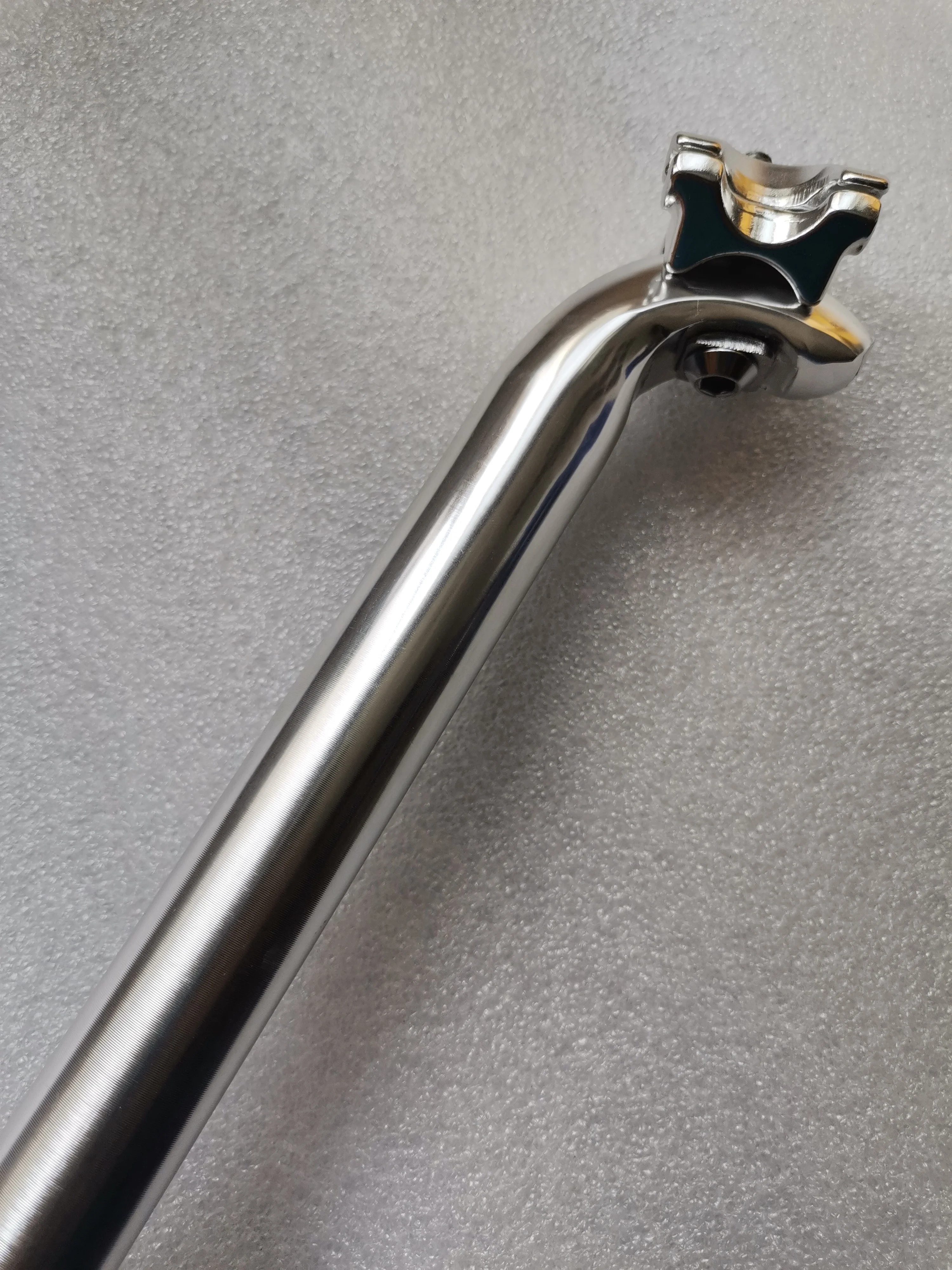 VINTAGE SEAT POST ALLOY SEATPOST 27.2MM ROAD TOURING MTB 300MM