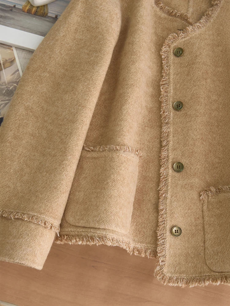 معطف صوف نسائي فضفاض مناسب مزدوج الوجه مع حافة خام وأكمام فانوس بيج بأزرار ملابس خارجية شتوية دافئة للأناقة غير الرسمية #5