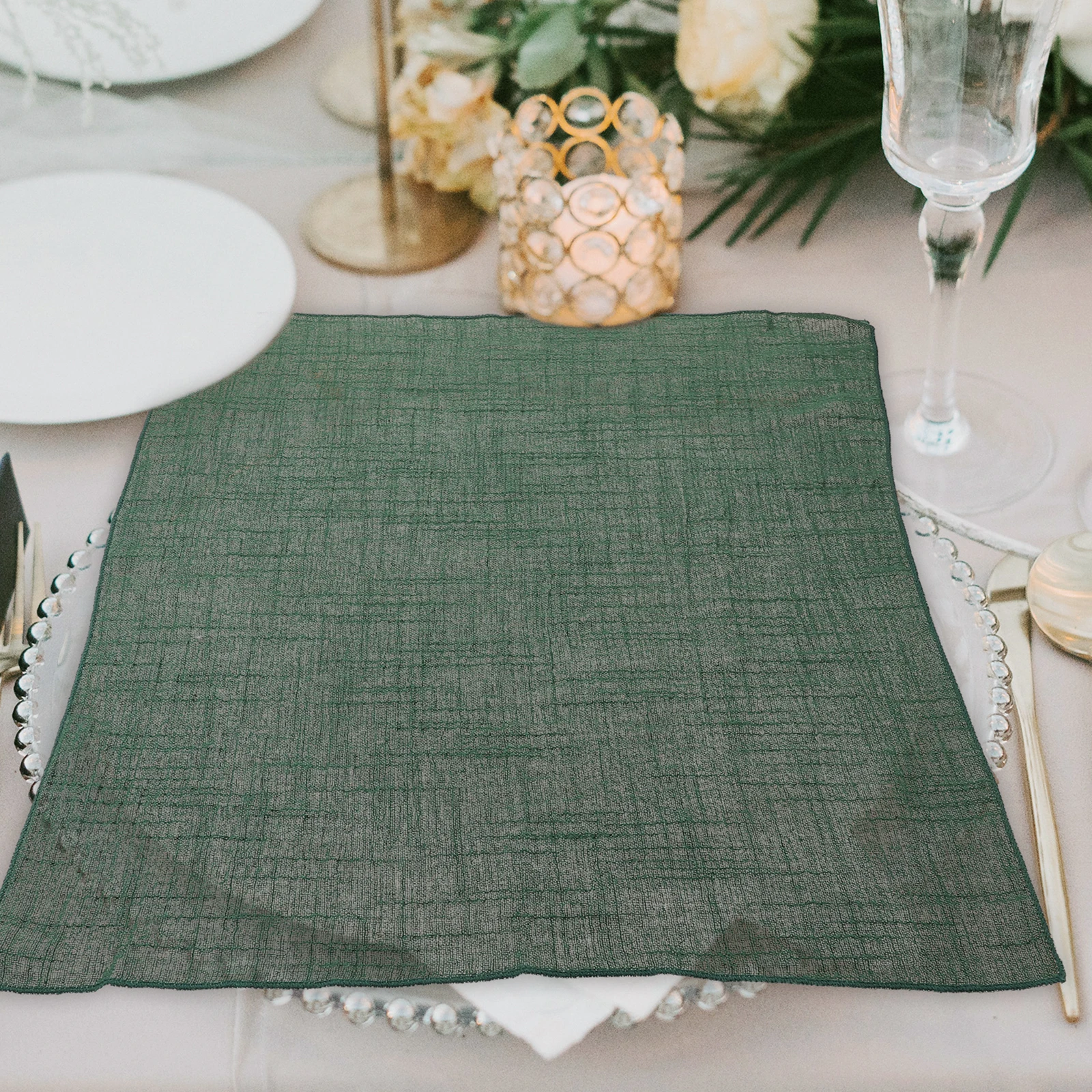 

10Pcs Exquisite Design Simple Color Generous Table Napkins Suitable Western Restaurants Family Gatherings Dinner Cloth