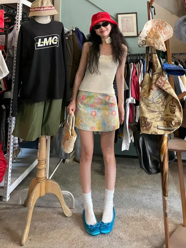 تنانير نسائية على الطراز الفرنسي عتيقة ملابس شارع كاواي مُزينة بالزهور صيفية Y2k حفلة لطيفة على شكل حرف a موضة جمالية Harajuku Mujer Faldas