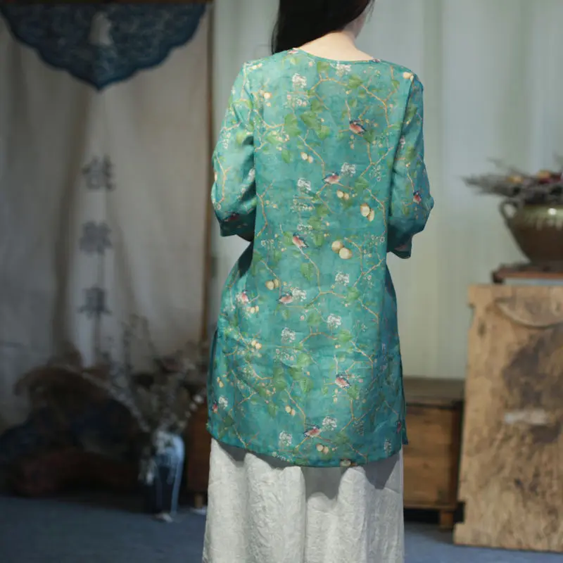 Retro Chinese style summer women's printed round neck slanted collar with pearl buttons loose fitting mid sleeve shirt tops