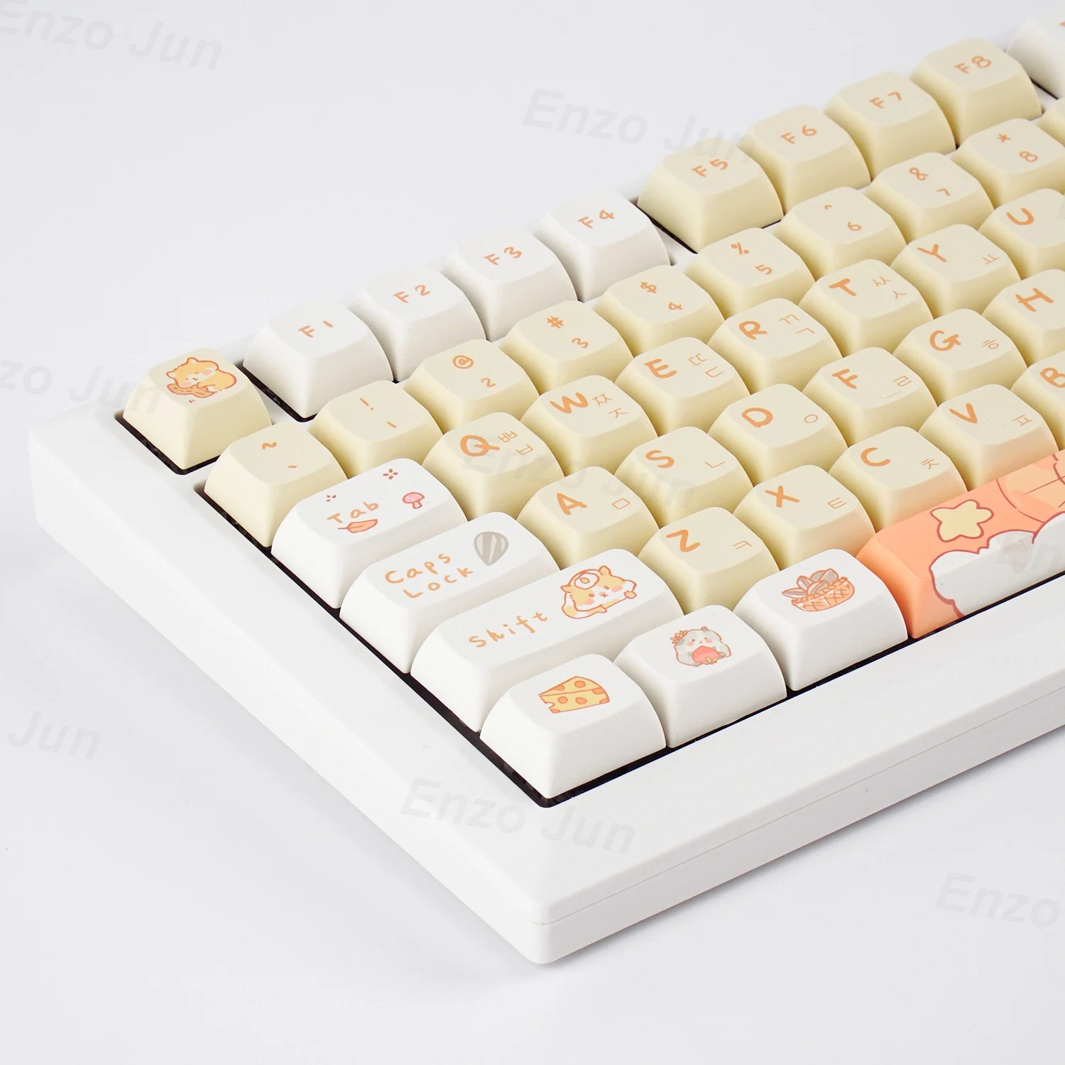 131 keys Cute squirrel Korean Keycaps PBT Dye Sublimation XDA Profile For MX Switch Fit 61/64/68/87/96/104/108 Keyboard Key caps