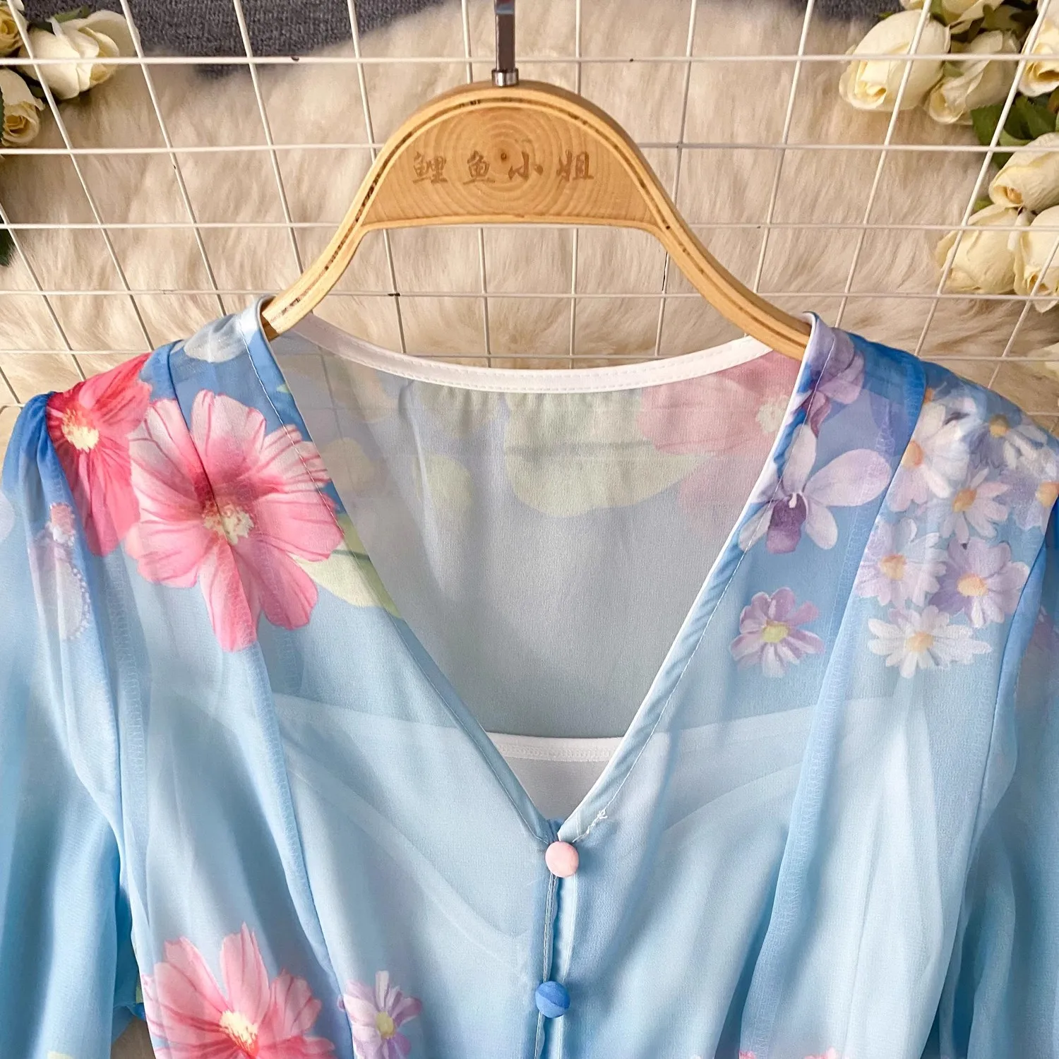 Elegant Sexy Print V-neck Long Sleeves Bandage Slip Dress Fairy A-line Summer Beach Vacation Slim Women Evening Party Dress 2083