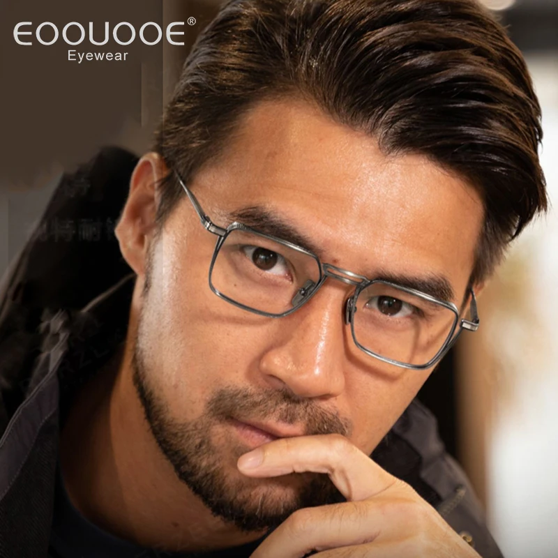 

Eoouooe Vintage Men's Optics Glasses Pure Titanium Myopia For Men Clear Anti-Reflection Photochromic Prescription Eyglasses