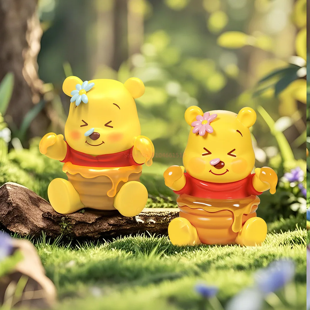 مجموعة ديزني الأصلية لشخصية ويني ذا بوه، تمثال بتصميم البحث عن العسل الحلو، صندوق مفاجآت فاخر، صندوق مفاجآت رائع للجمع