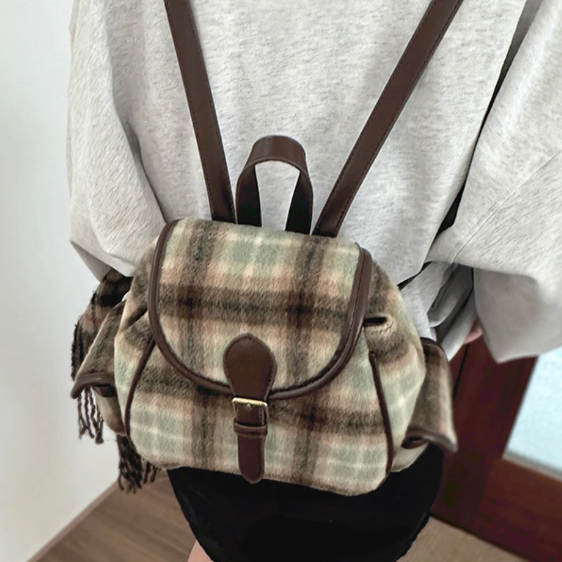 Korean Vintage Preppy Sweet Y2k Aesthetic Backpack Girls All Match Cute Plaid Schoolbags Streetwear Fashion Women Chic Backpacks