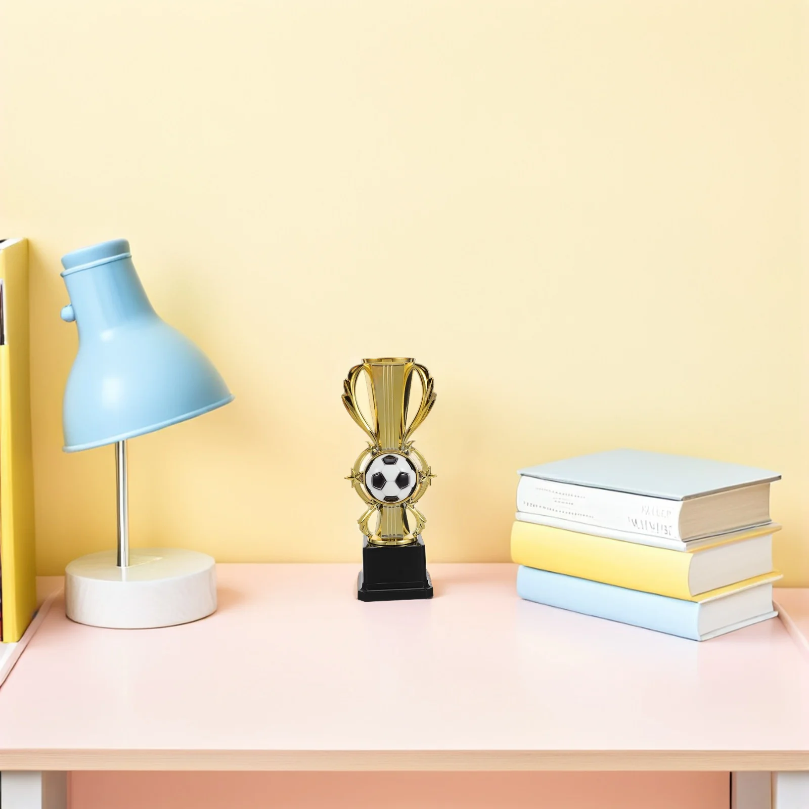

Plastic Football Trophy Cup Lightweight Small Soccer Award For Kids Champion Winner Prop Golden Ball Trophy Sports Match