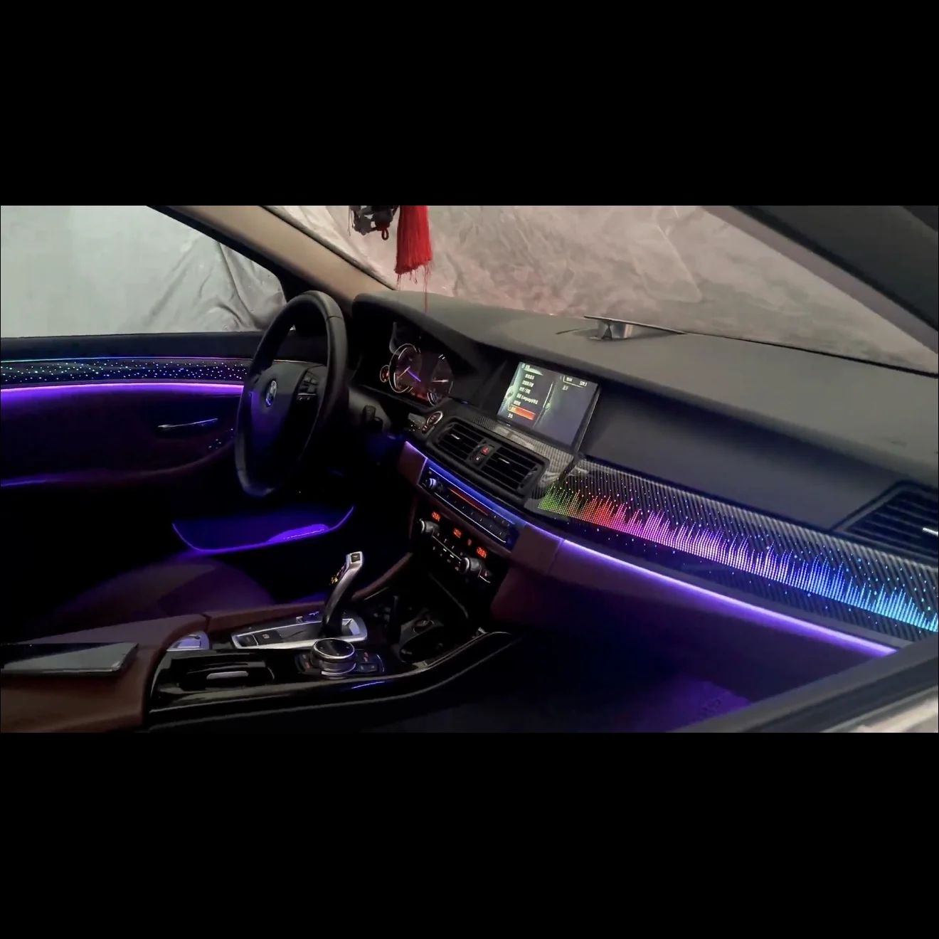 

Для BMW 5-й серии F10 F11 F18 OEM специальная внутренняя атмосфера светодиодное освещение отделка обновление эффект звездного неба окружающее освещение