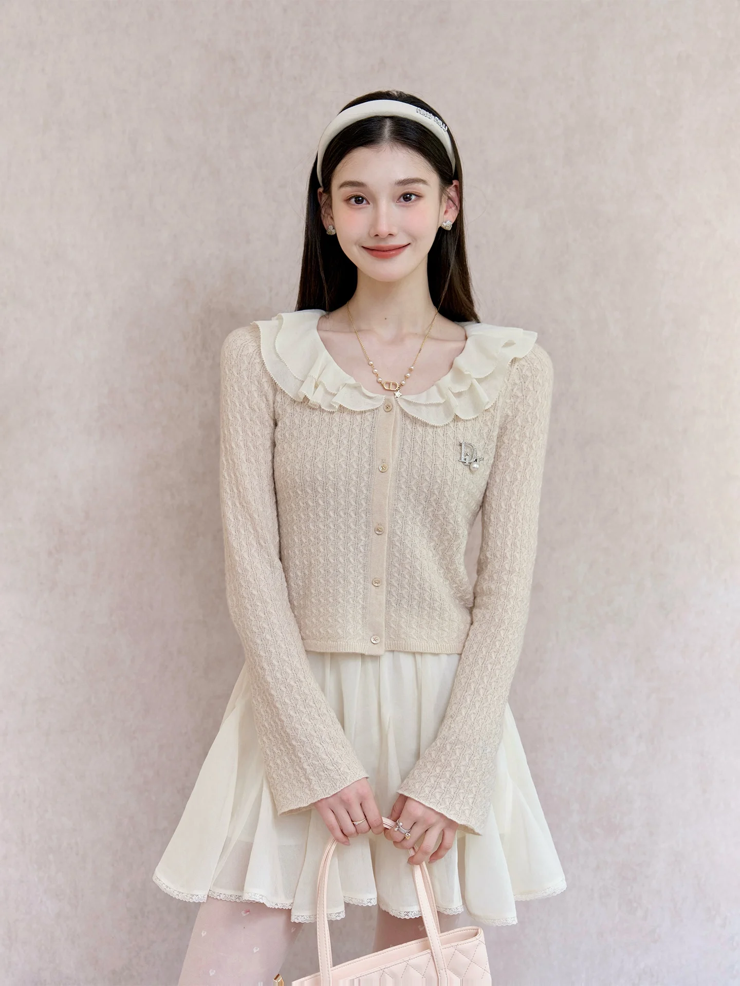 

ChillCozy Fashionable Wool Blend Set for Women Korean Style Short Sleeve Casual Wear Spring Autumn Seasonal Adult Size