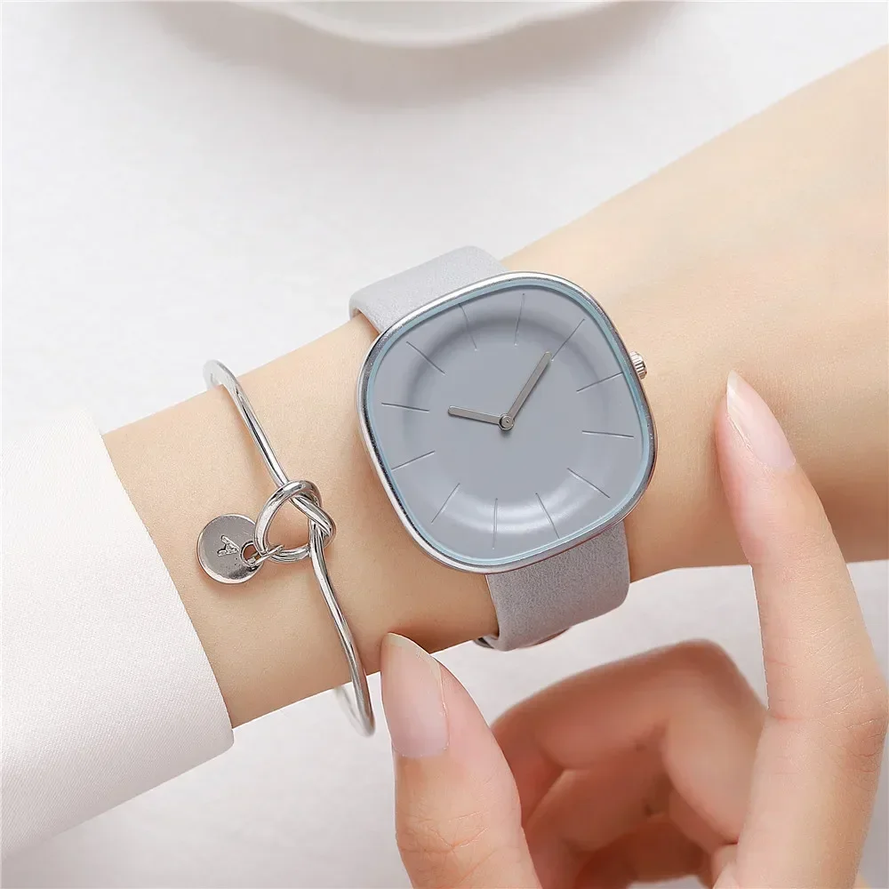 2024 Fashion Brand Women\'s Watch Simple Casual Simple Square 2 Needle Watch for Women Quartz Beige Leather Strap Girls Gift