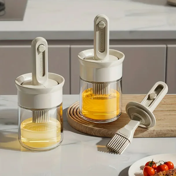 

1pc Olive Oil Dispenser With Brush For Kitchen 2 In 1 Oil Bottle Silicone Basting Brush Cooking Sauce BBQ Grill Frying Bottle