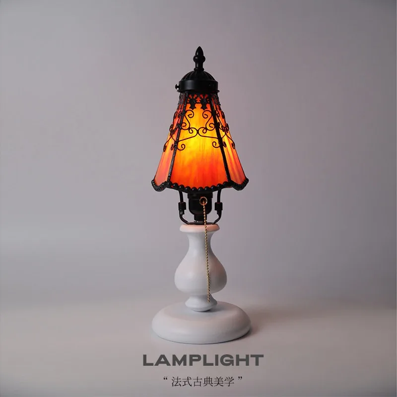 

Vintage Classics Table Lamp LED Handmade Color Glass Lampshade Bar Coffee Shop Bedroom Bedside Solid Wood Wire Switch Desk Light