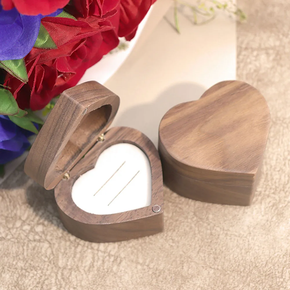 Wedding Love Ring Box Walnut Couple Ring Storage Packaging Gift Box Heart-shaped Wooden Box Earrings