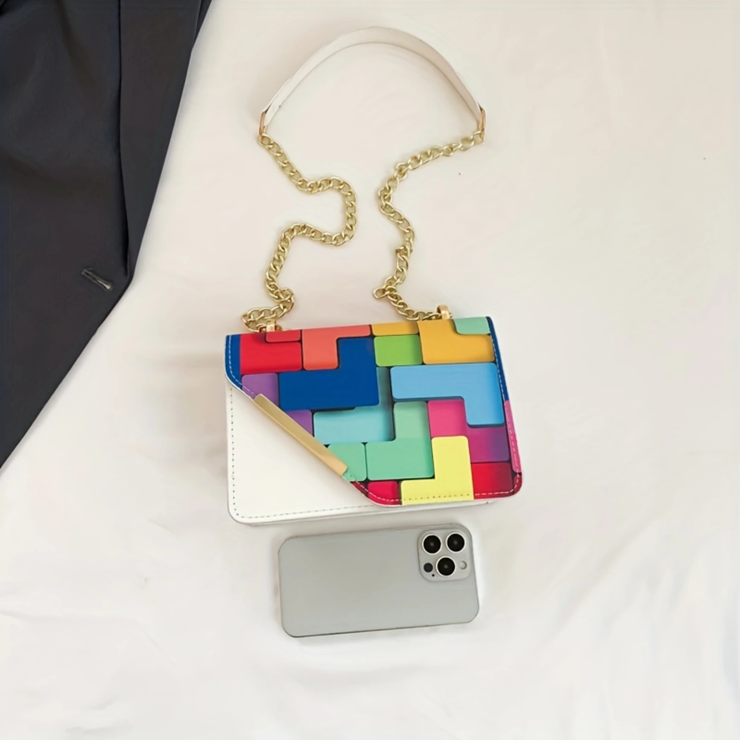 Messenger Bag - Chic Contrast Color Design, Durable PU Leather - Ideal for Everyday Fashion