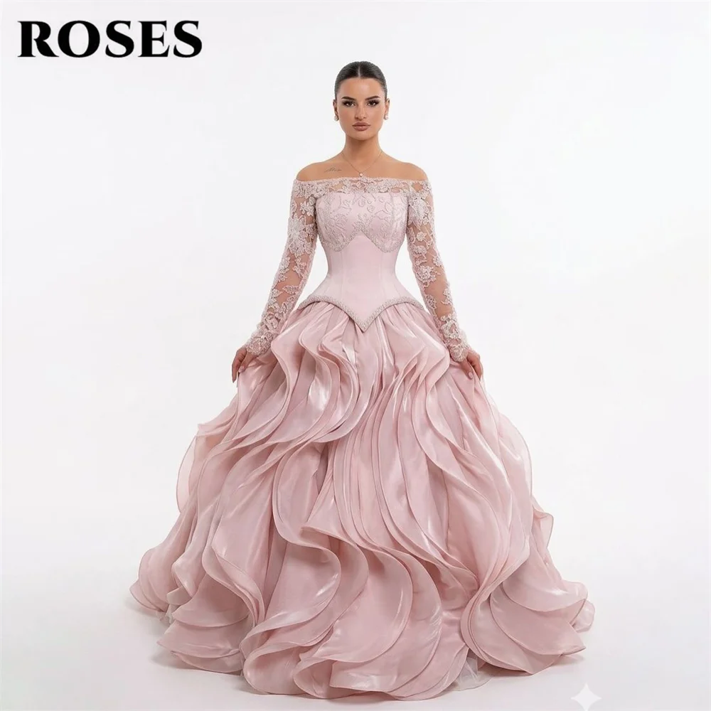

ROSES Pink Organza Prom Dresses Off the Shoulder Long Sleeve Celebrity Dress A Line Wave Hem Evening Dresses Modest Customized