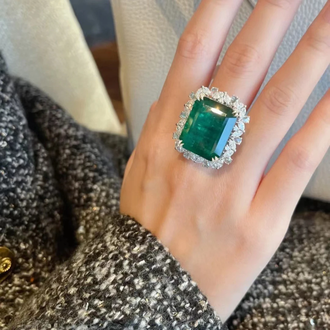 2025 New Green Square Zircon Women's Flash Finger Ring Opening Adjustment Female Accessories Engagement Wedding Band Jewelry