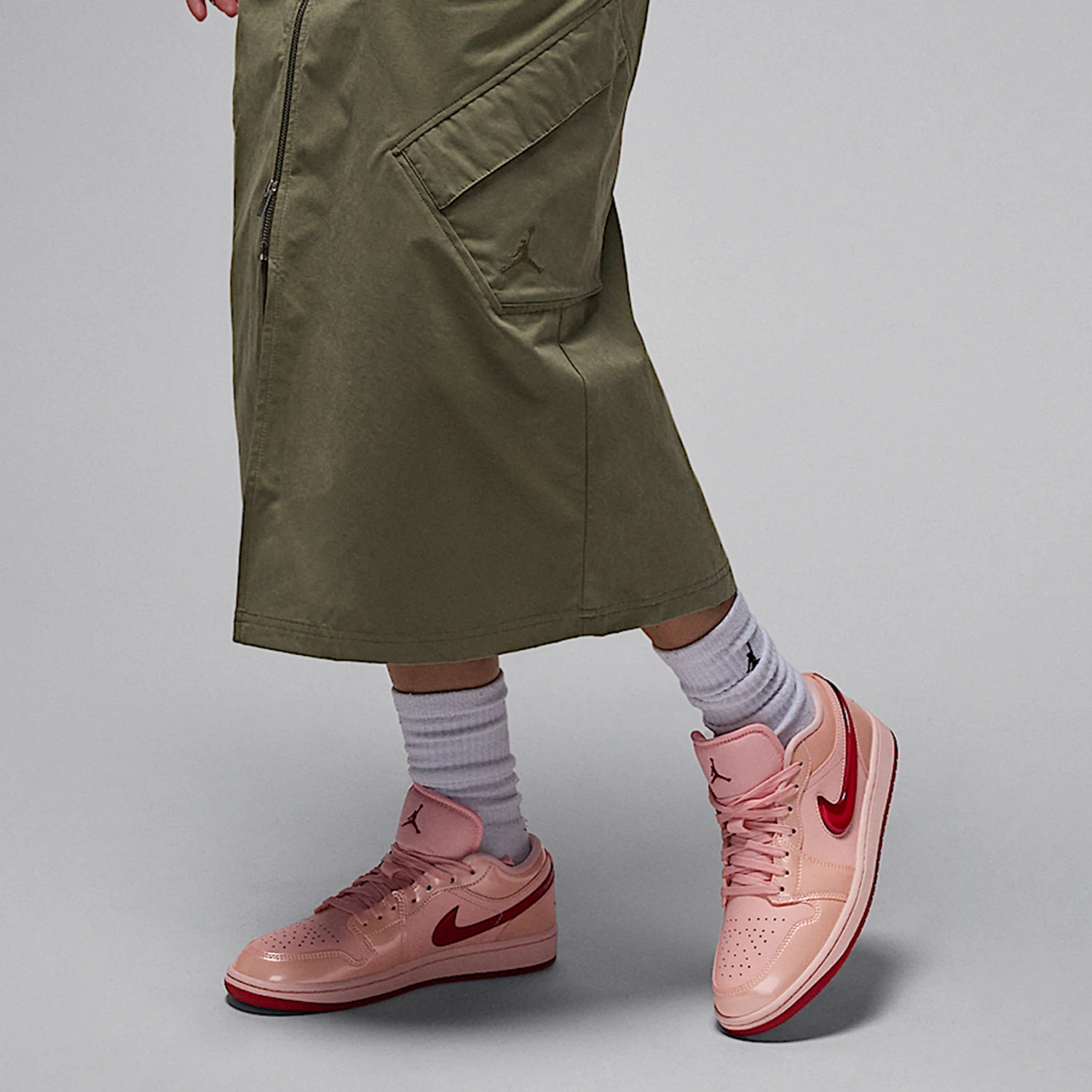 

Официальные женские амортизирующие прочные баскетбольные кроссовки Nike JORDAN с низким вырезом HF3174-600