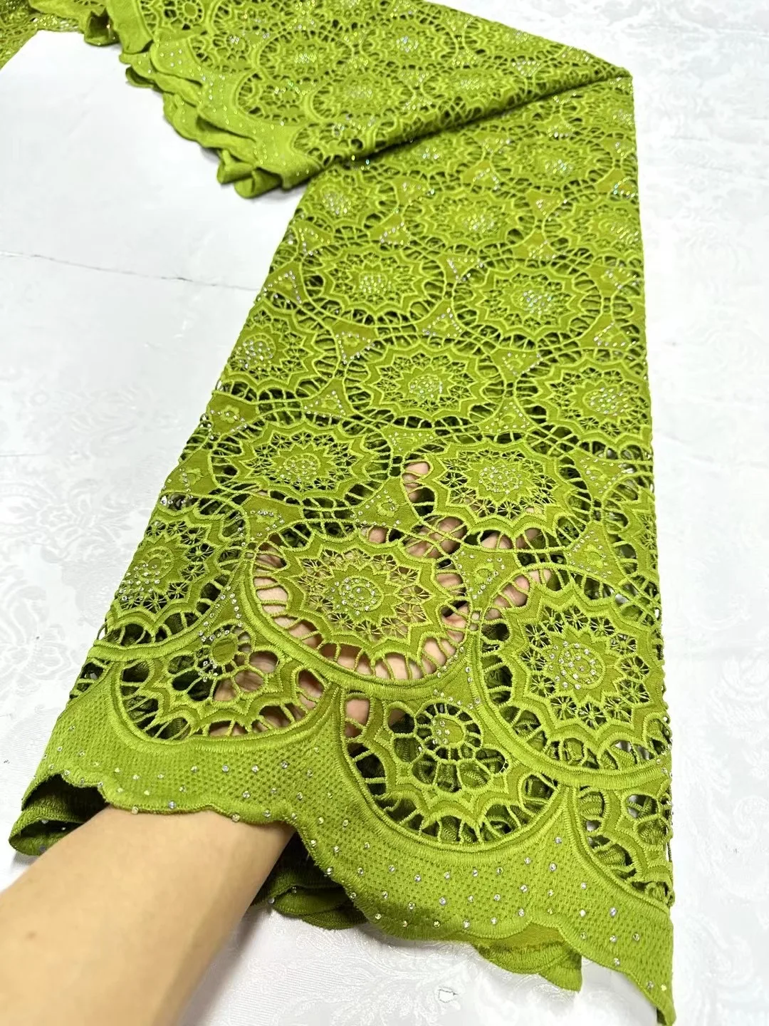 

Green New Handmade Beaded Fabric for Luxury Evening Dresses 2024 Beaded Lace Sequins Tulle Lace Mesh Embroidered Material Cloth