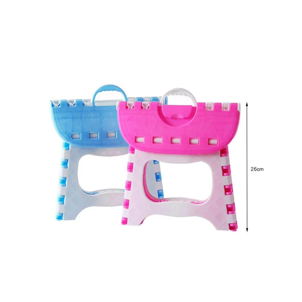 Plastikowy składany stołek niebieski z uchwytem, przenośny, składany stołek do użytku wewnątrz i na zewnątrz, do łazienki, kuchni.