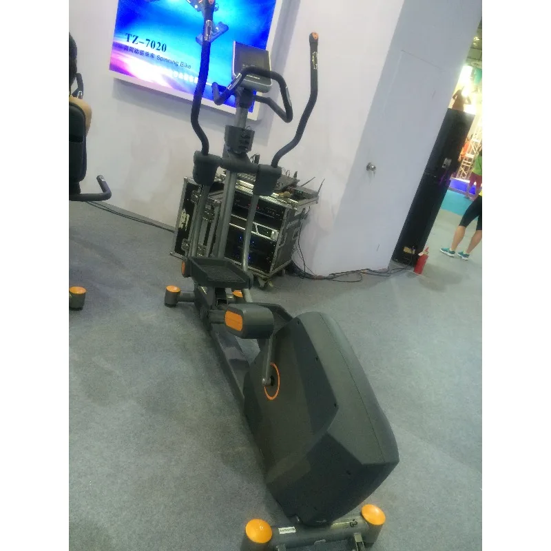 Innovative Design Commercial Elliptical Machine Efficient Calorie Burning Realistic Workout Feel