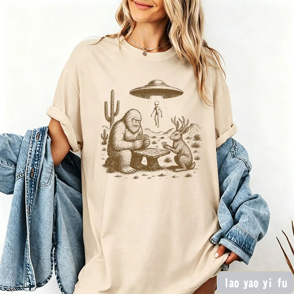 Vintage Bigfoot Jackalope UFO T-Shirt Funny Sci-Fi Tees Retro and Fashionable Graphics for Outdoor Camping Expeditions Clothes