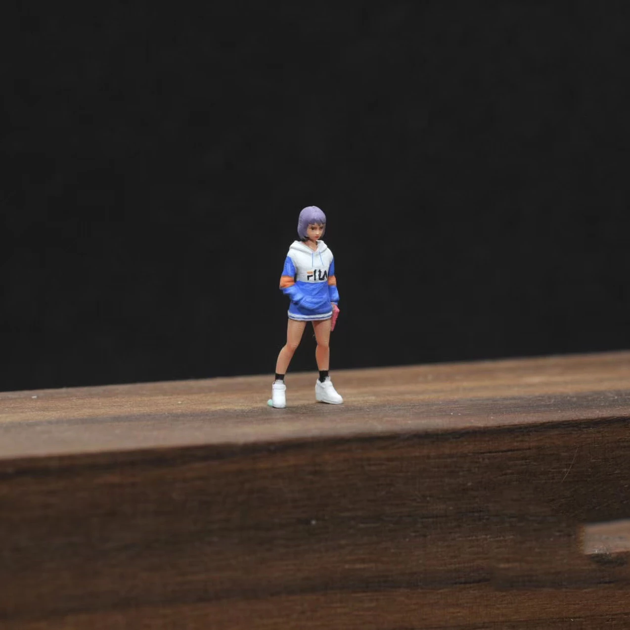 

Масштаб 1/64, фигурки, модель розового пистолета, коллекция Luo Li, миниатюрная ручная роспись