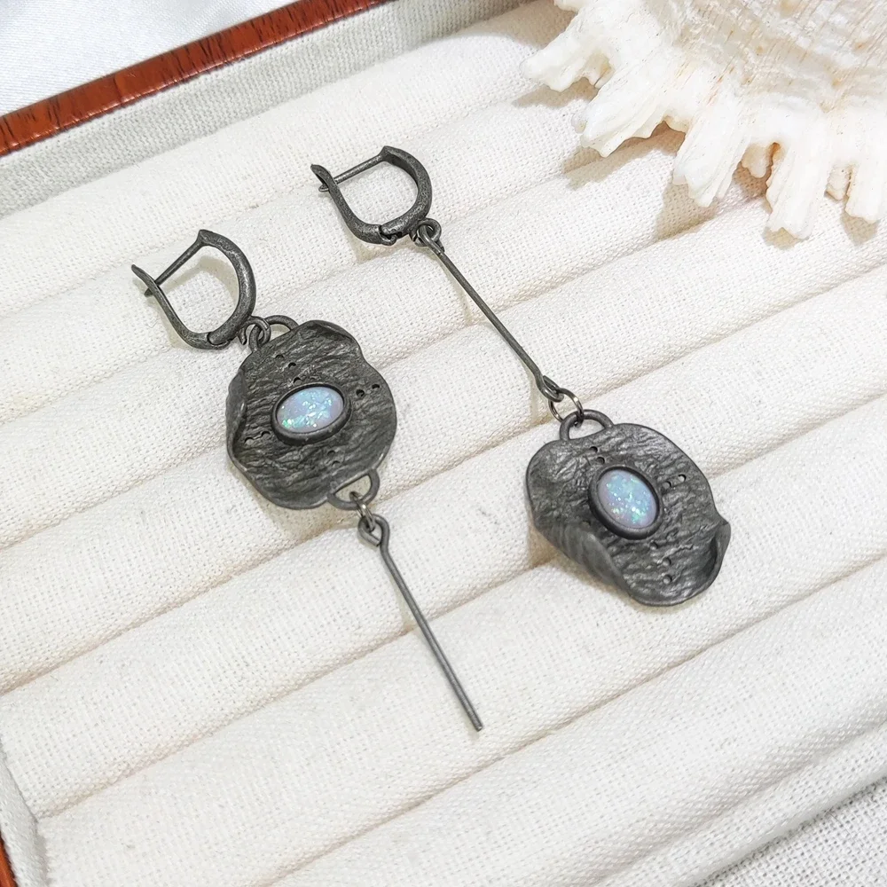 Vintage Silver Color Metal Inaly Opal Stone Asymmetric Dangle Earring for Women Daily Party Jewelry Accessories