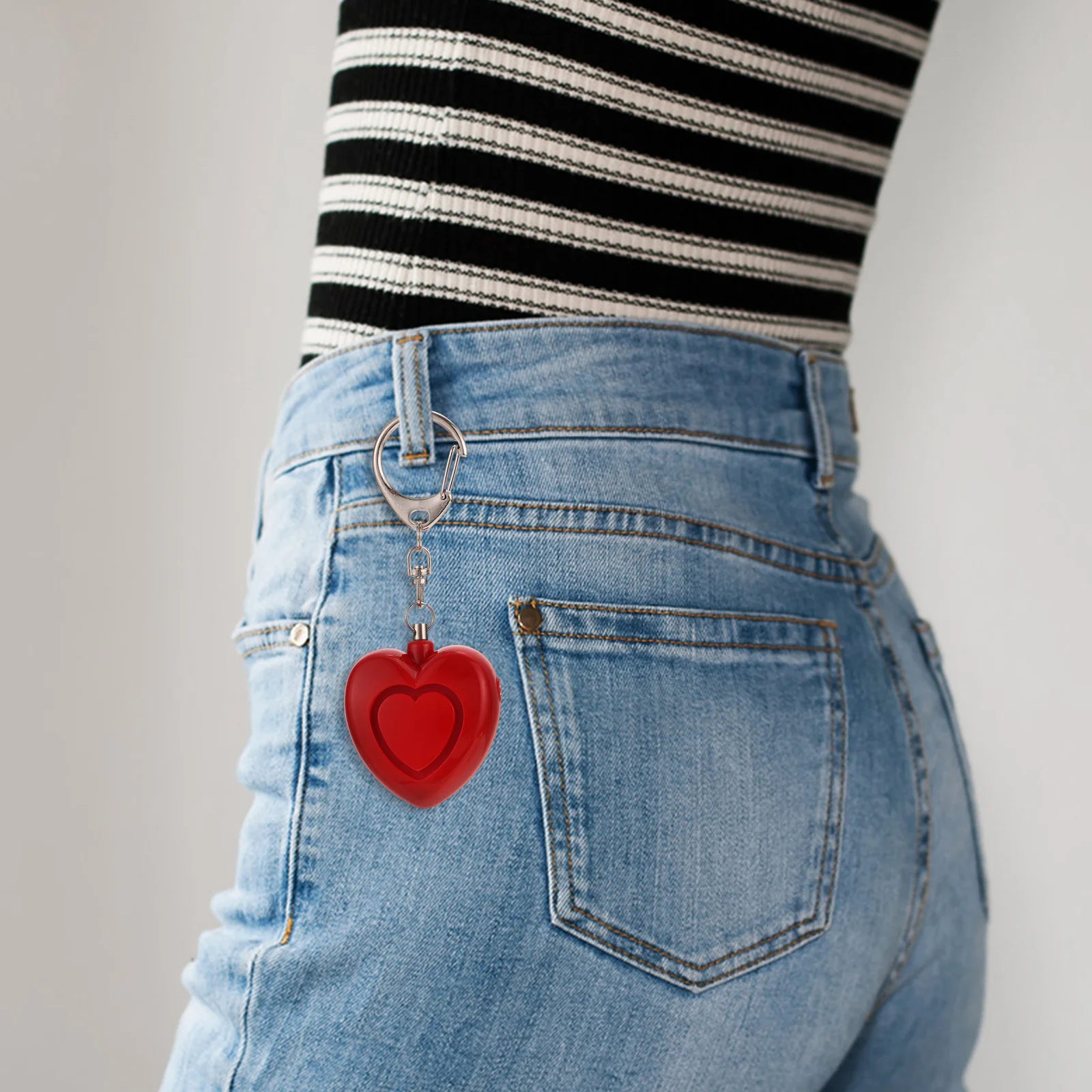 

Heart Shaped Personal Security Alarm Keychain LED Lights Emergency Alert for Women Safety Alarm Keychain Self Self for Women