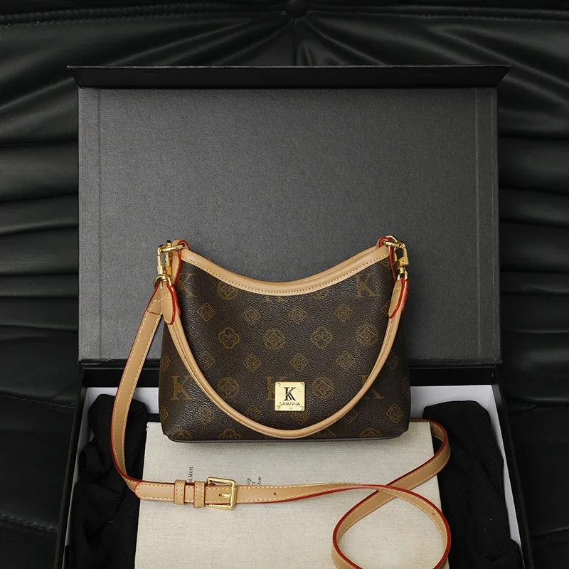 

Elegant Paris Fashion Crossbody Bag - Vintage Leather Messenger Purse With Large Capacity & Show Design