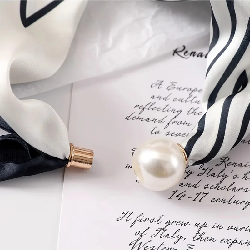 New Pearl Buckle Silk Scarf Printed Thin Neck Scarf Soft Lightweight Neckerchief Women