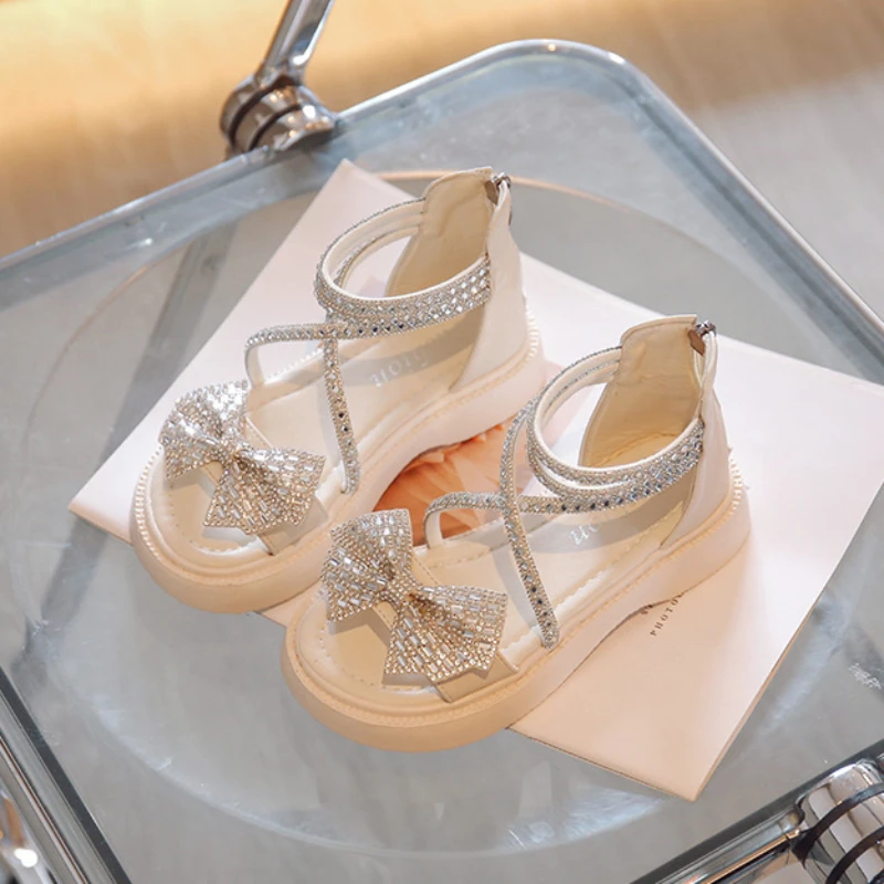 Scarpe per ragazze scarpe per bambini 2024 estate nuova moda sandalo per bambini suola morbida in pelle diamante d\'acqua scarpa da principessa