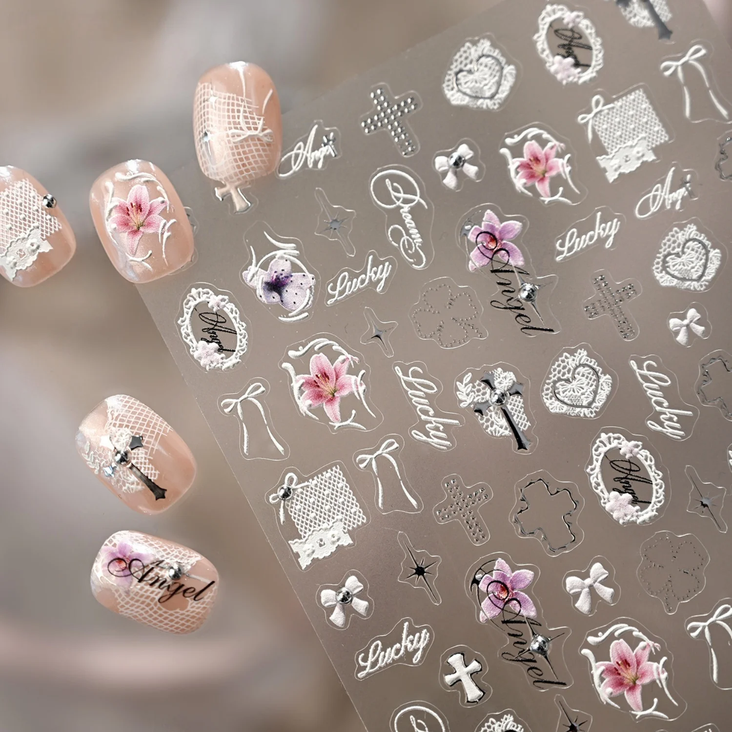 1 Stück 5D Weiche Niedliche Katzen-Kätzchen-Kuchen-Donut GLÜCK WUNSCHEN, GLÜCKLICHES LEBEN Nagelkunst-Aufkleber Geprägte Cartoon-Nagelsticker Maniküre DIY – Detail 1
