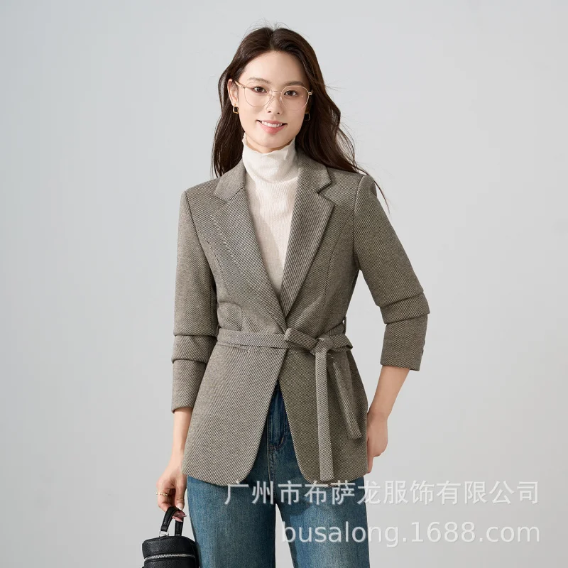 2025New élégant mode costume décontracté femmes haut à manches longues professionnel petit Blazer formel femmes unique veste Workwear25612