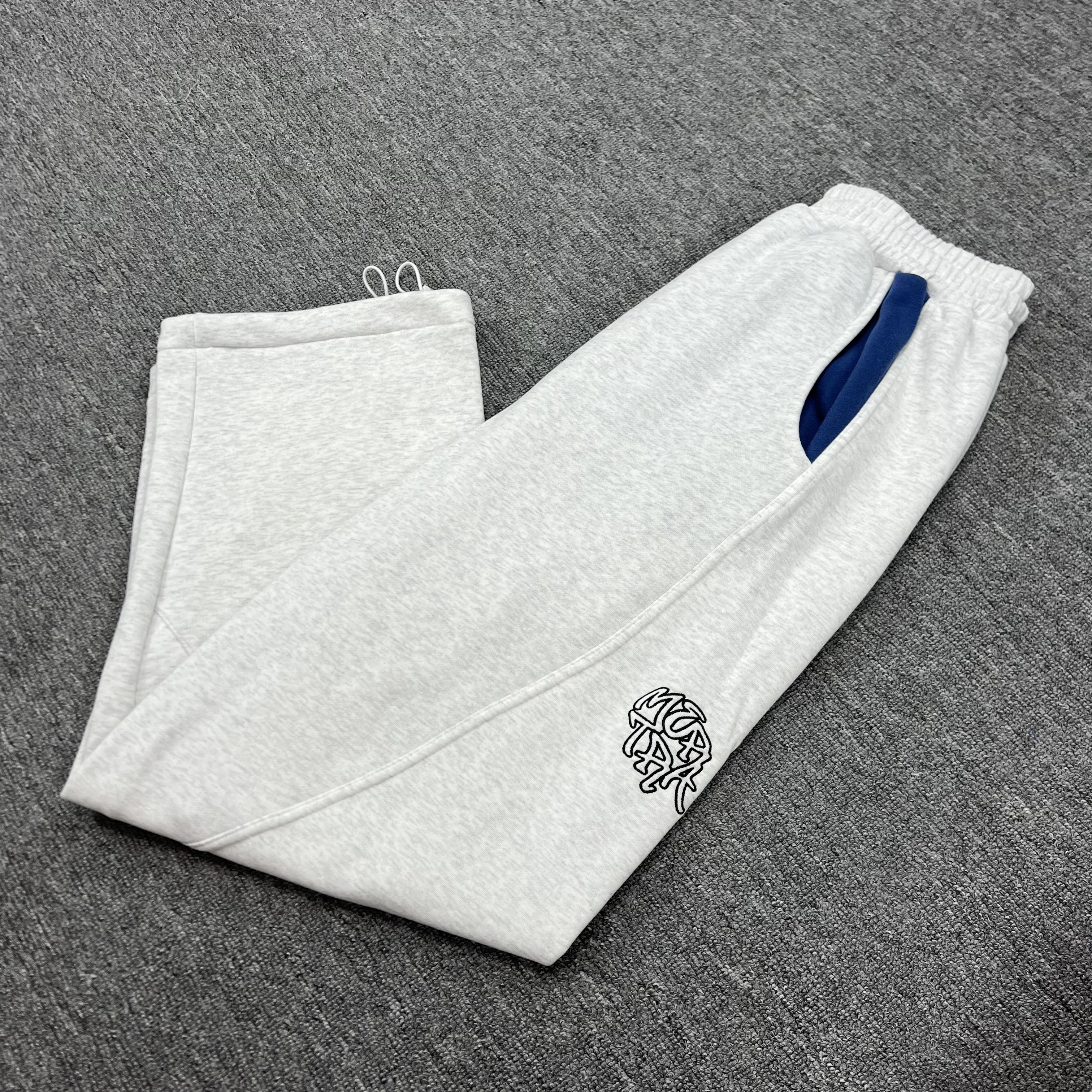 

Mertra Splice Color Embroidery Logo Clothes Men Women Winter Autumn Casual Loose Sweatpants