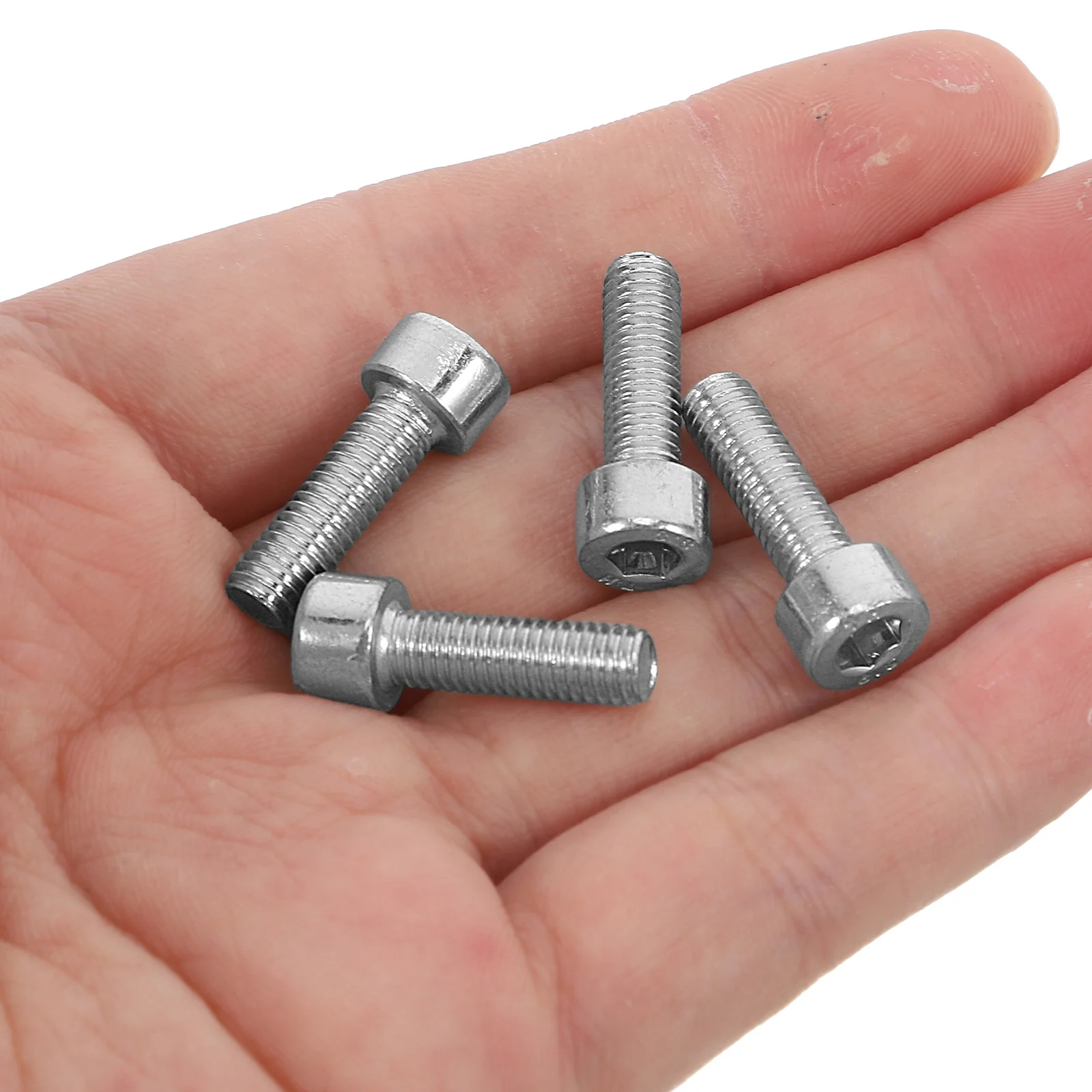 

30Pcs Logging Saw Screw Parts M5x15mm Replacement Hex Socket Head Screws for Chainsaw Starter Fixation
